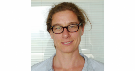Portretfoto (kleur) dr. Anita Rijneveld